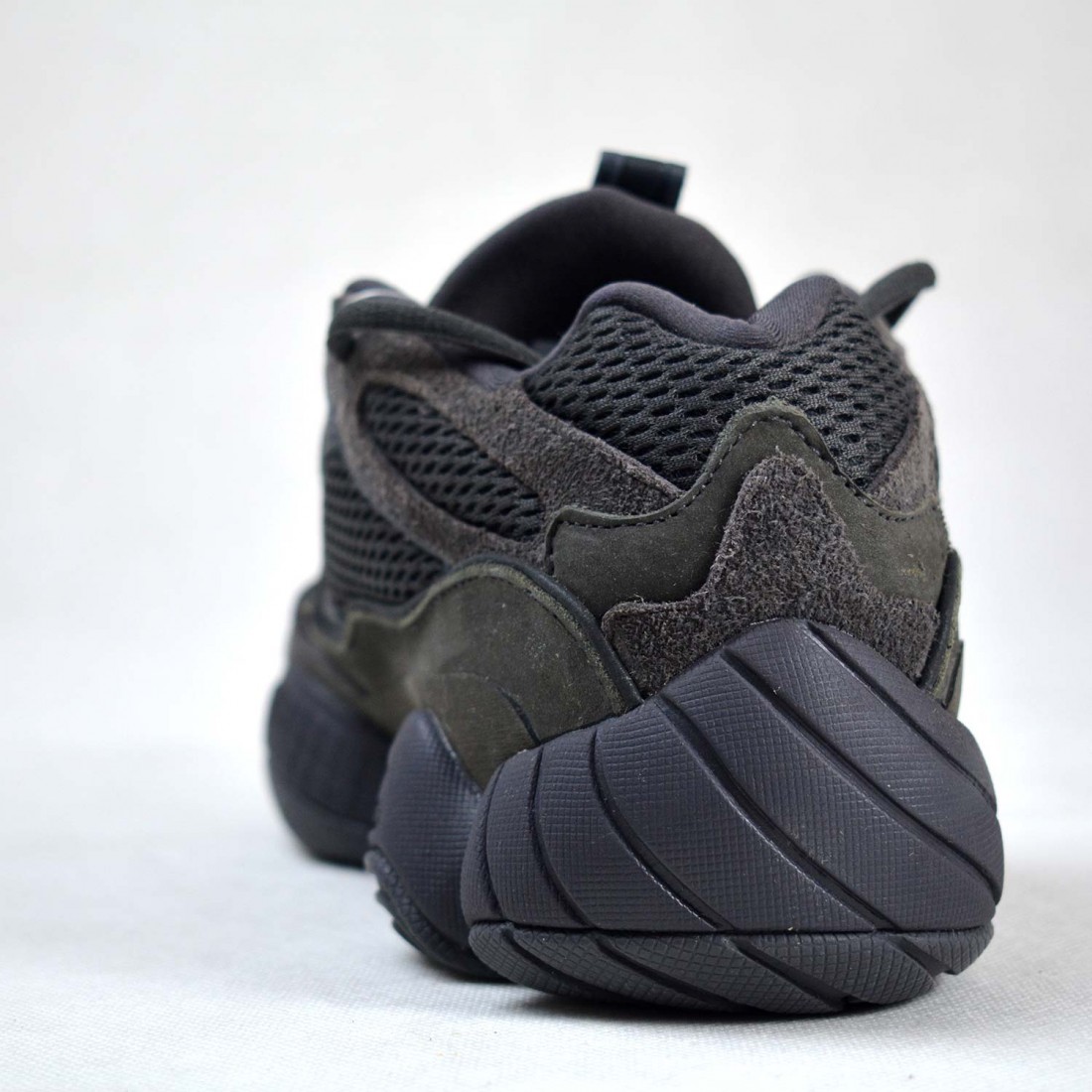 adidas yeezy boost 500 utility black